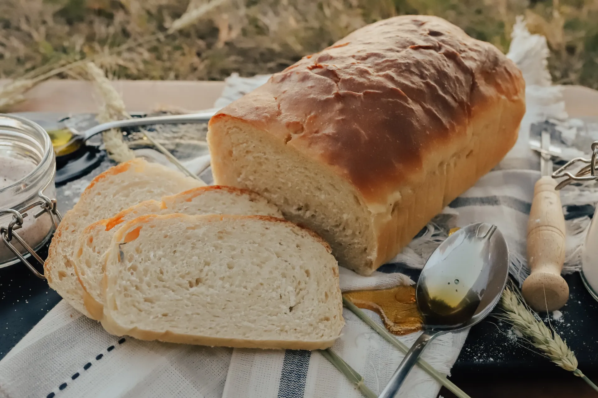 Sandwich Bread (Pre-Sliced)